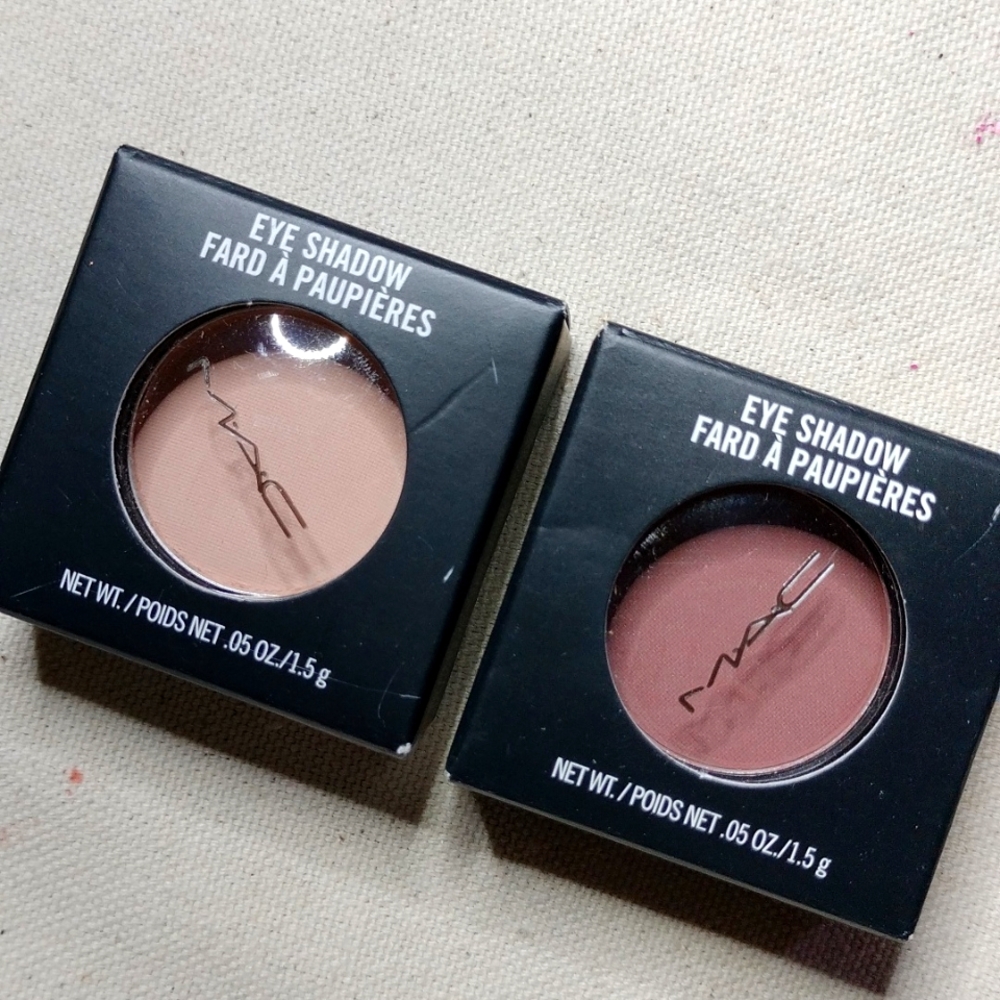 Mac Eyeshadow: Orb Satin and Haux Satin